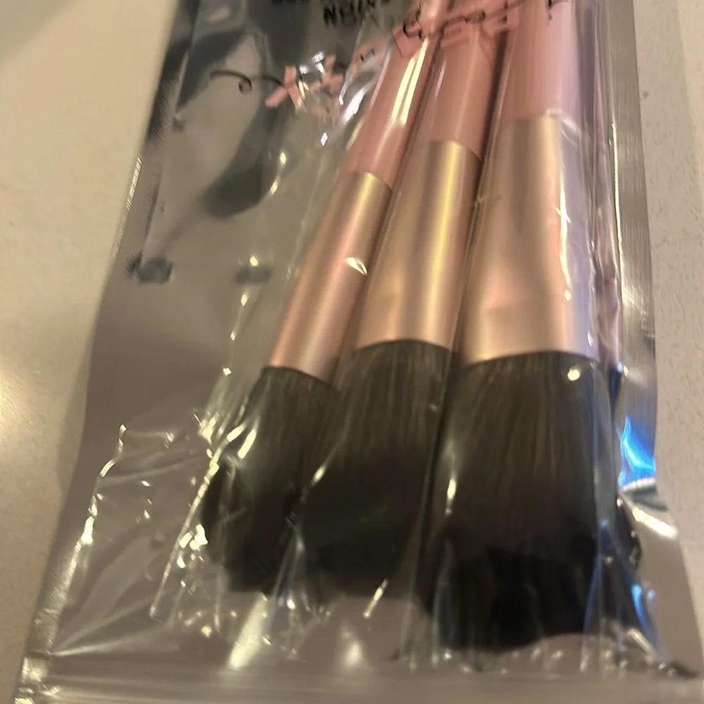 Jazmine Beauty - Complexion Brush Set - 3 Brushes